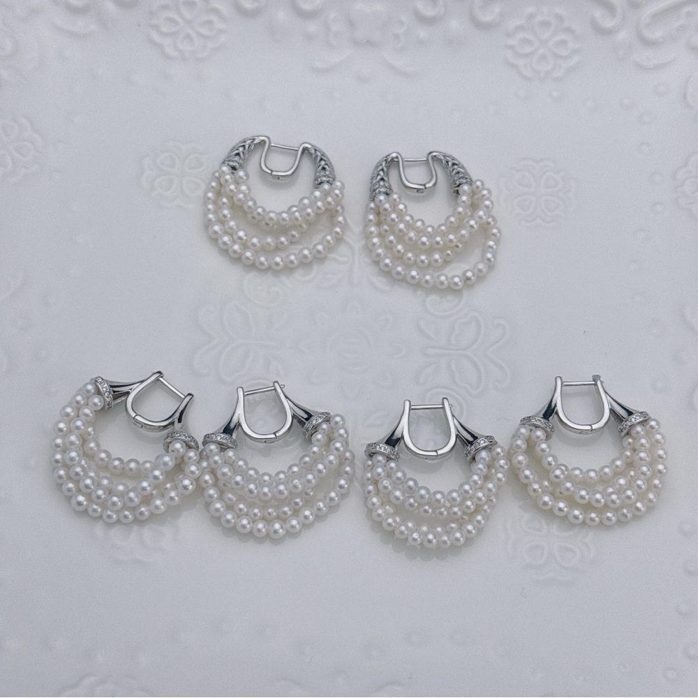 E33 S925 Freshwater Baby Pearls Huggies Earrings